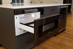 Island mounted Microwave Drawer